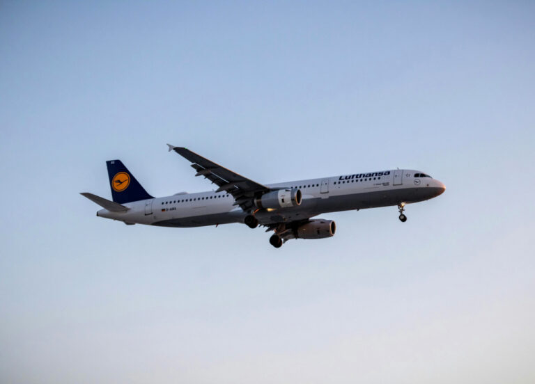 Boeing Confirms 777-9 Launch Customer Will Be Lufthansa